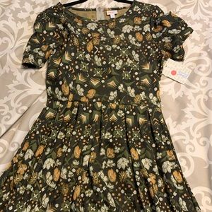 NWT XL Lularoe Amelia